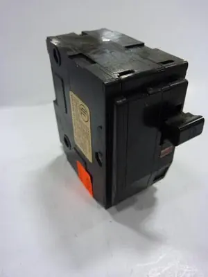 USED SQUARE D QO230