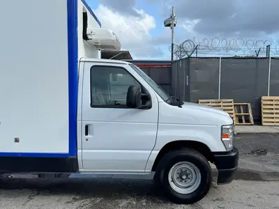 Used 2024 FORD E-350 Reefer Trucks Florida US | Truck and Van Outlet #1509245