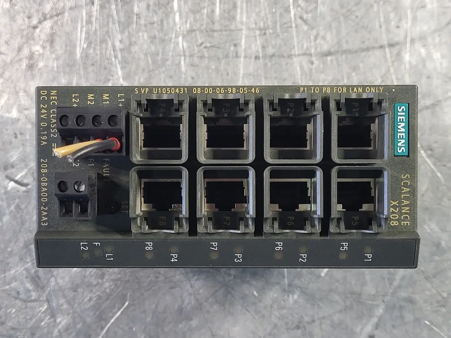 USED SIEMENS 6GK5208-0BA00-2AA3