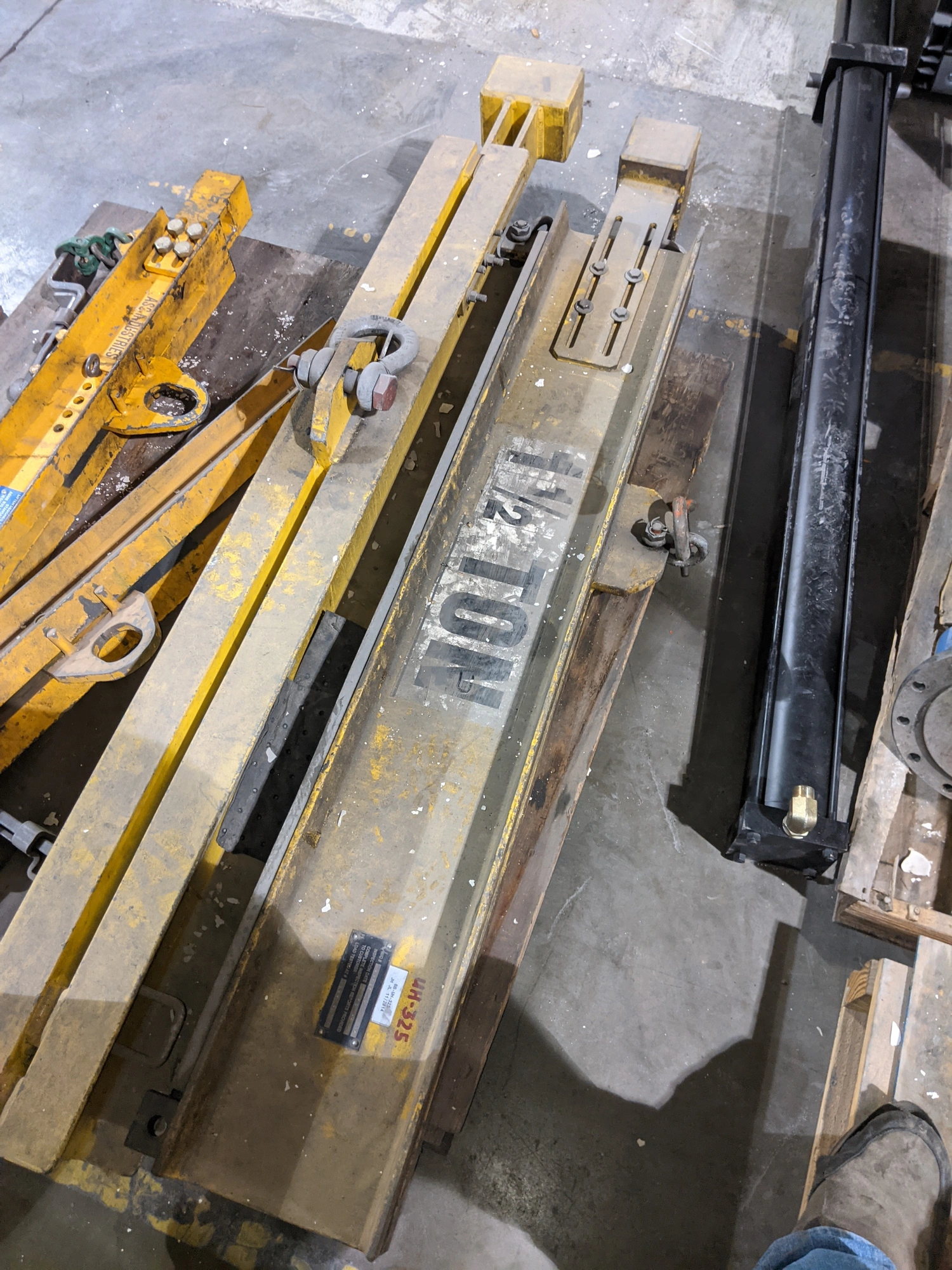 1/2 Ton Spreader Bar