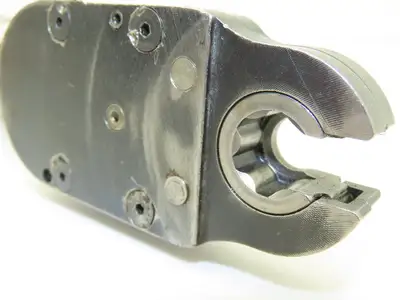 Stanley EF30LS65AXG-22 Electric Nutrunner 1/2" Nut Right Angle 30Nm