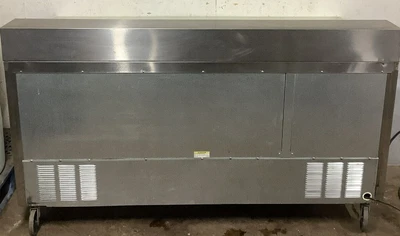 152-0220 Beverage-Air SP72-18C Sandwich/Salad Prep Table