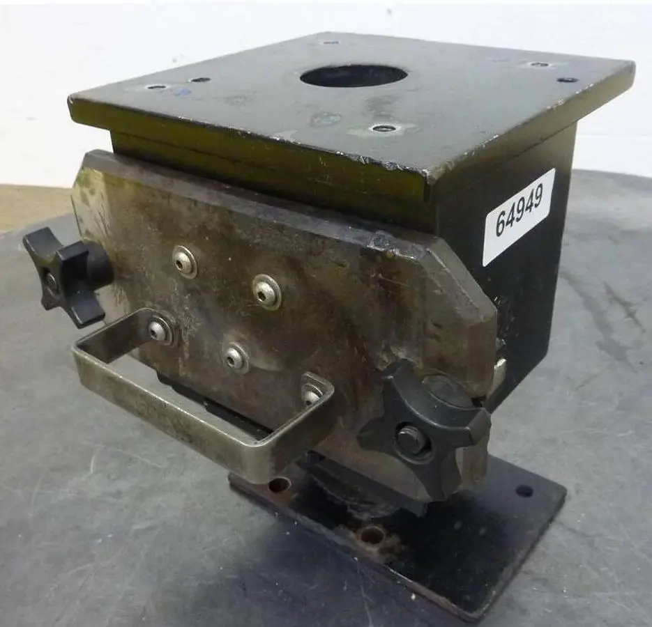 USED METAL FABRICATOR MAGNET949