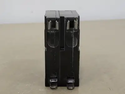 USED SQUARE D QO230
