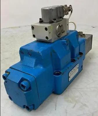 Used MOOG D664-356A Valves/Fittings Michigan US | Ideal Machinery #1185952