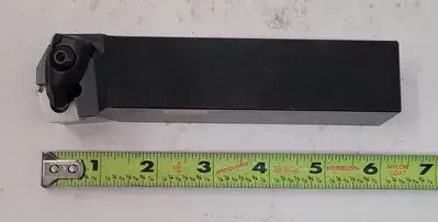 USED SANDVIK COROMANT DCKNR 20 5D