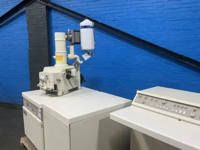 Used AMRAY INC 3200C Electron Microscopes Ohio US | HGR 24 #1463393