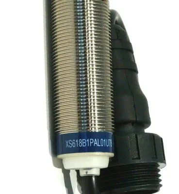 NEW TELEMECANIQUE XS618B1PAL01U78 PROXIMITY SENSOR