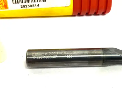 1P220-1000-XB 1630 | Sandvik  CoroMill® Plura Solid Carbide End Mill 26259514 - New – Open box