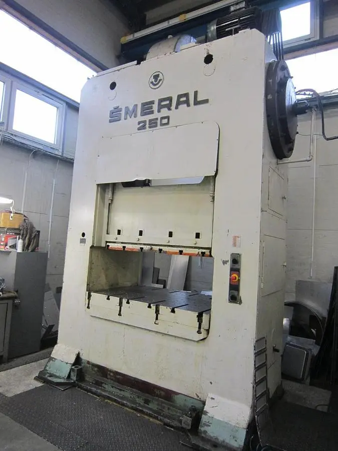 Used 1977 SMERAL LKT 250 Straight Side Presses CZ | Amaron s.r.o. #1065132