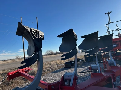 Used _UNKNOWN_ _UNKNOWN_ Moldboard Plows Idaho US | Tri-Steel Manufacturing #1557150