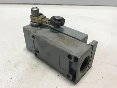 USED SQUARE D 9007-C66B2