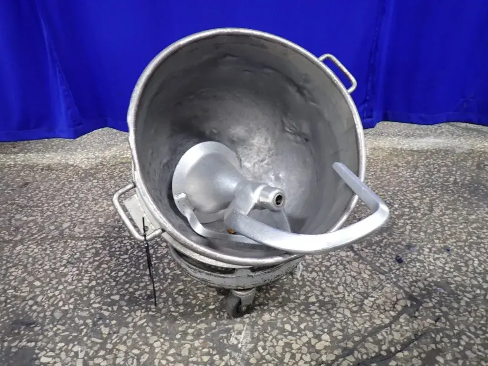 Mixing Bowl W/ Attachments