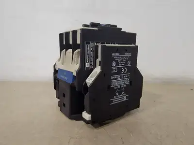 USED TELEMECANIQUE LC1-D3210