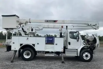 Used 2019 FREIGHTLINER M2 106 Tractors & Trailers Florida US | Truck and Van Outlet #1506263