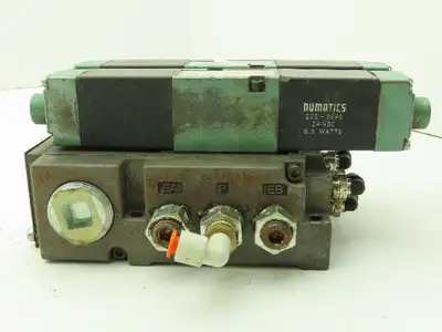 Numatics  082SS415M046P61 2-Station Flexiblock Manifold 24VDC Solenoid Valves