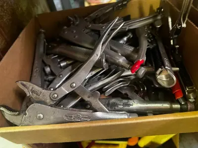 Used _UNKNOWN_ _UNKNOWN_ Pliers Ohio US | Myron Bowling Auctioneers Inc #1504096