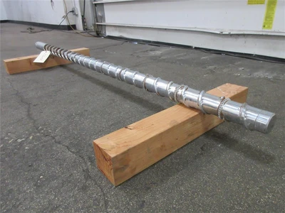 2.5" Davis Standard Extruder Screw, 24:1