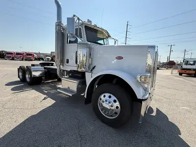 Used 2009 PETERBILT 388 Conventional trucks Texas US | MCO Truck & Equipment #1513817