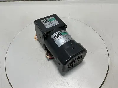 USED ORIENTAL MOTOR 5IK60GU-AW-CB1