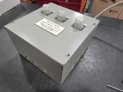 Type 1 Enclosure 10"x10"x6" w/ Ground Light Indication Assembly