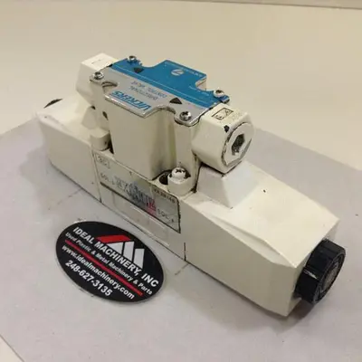 USED VICKERS DG4V33CMP7H750