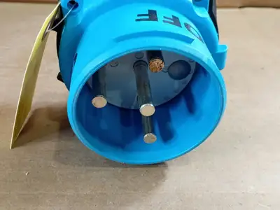 NEW MELTRIC 33-68143