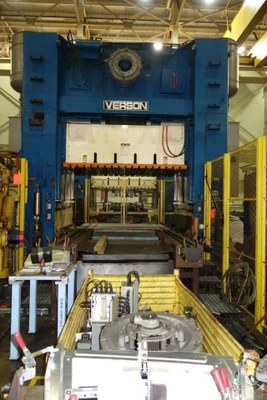 USED 1986 VERSON SE4-300-108-84