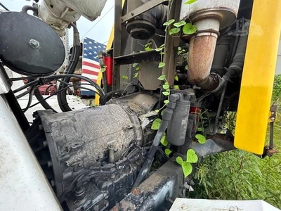 Used 2019 INDIANA PHOENIX CONCRETE MIXER Concrete Mixer Trucks Florida US | Big D Heavy Equipment #1556990