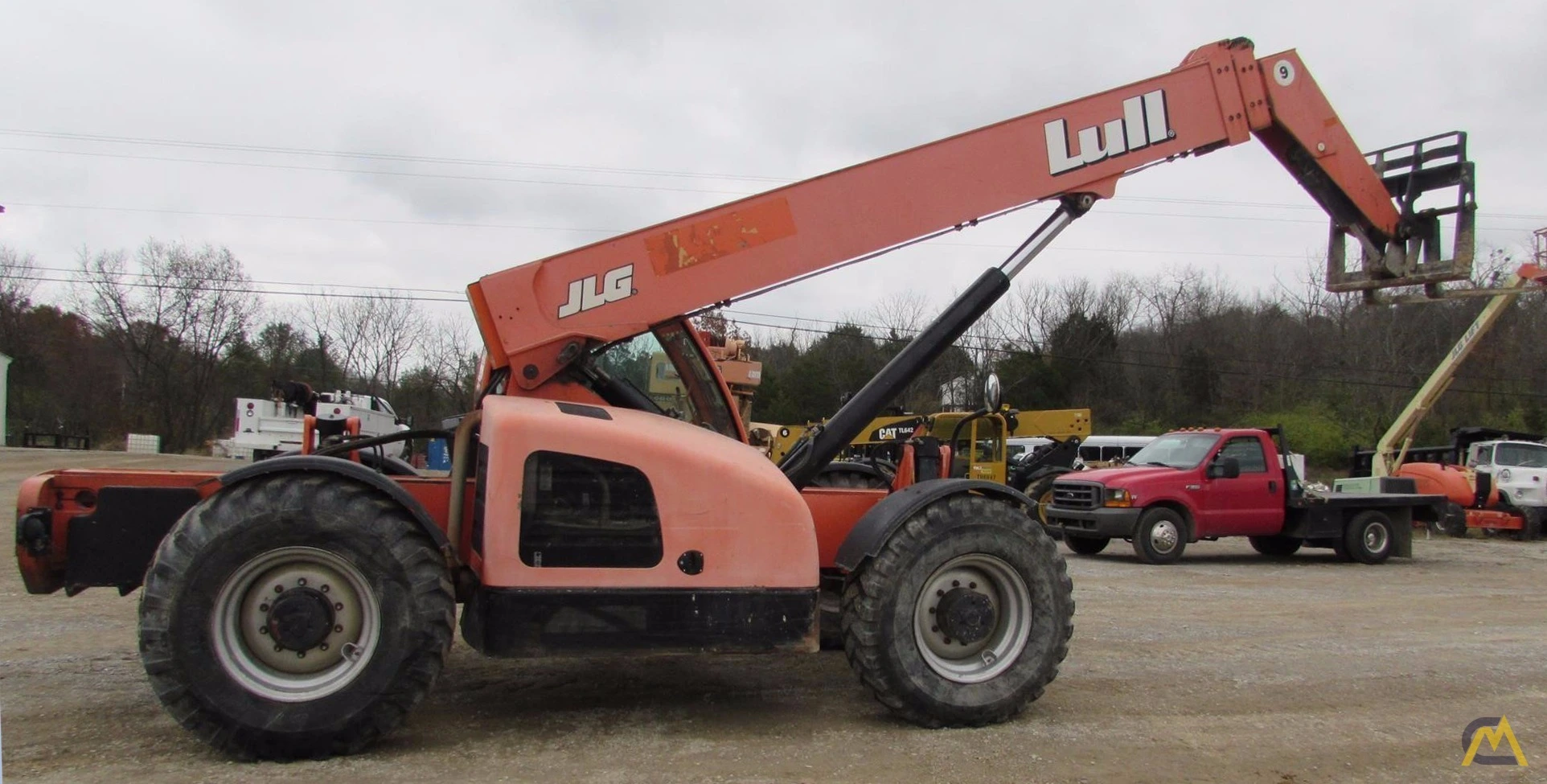 USED 2022 JLG 944E-42
