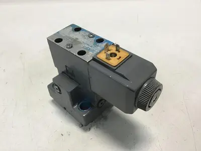 USED VICKERS CVCS25W11S210A00B12