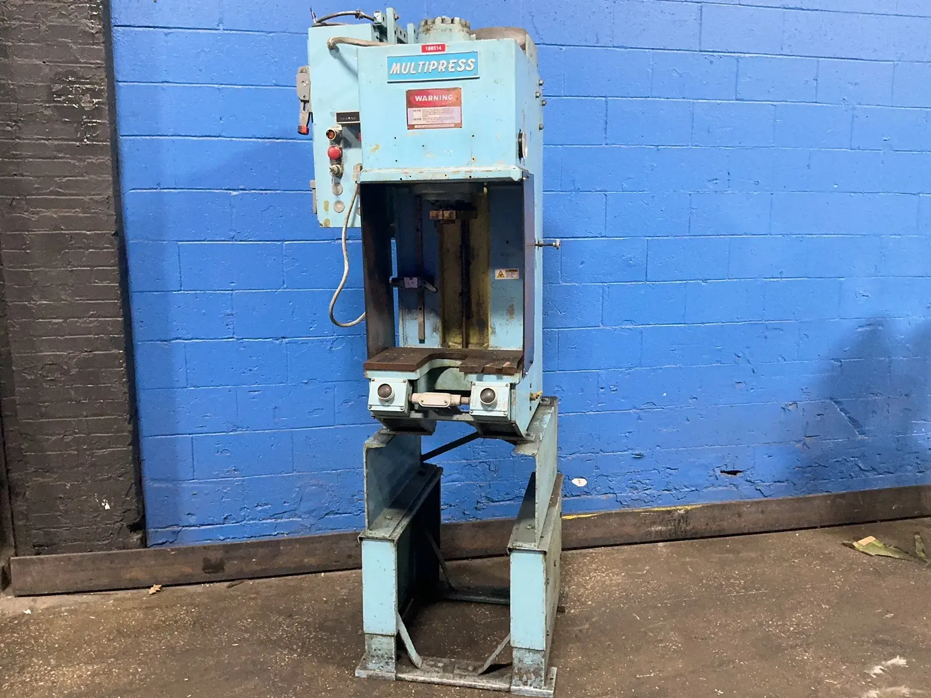 Used DENISON WR45L 0309SS1  S.0.  92633D Hydraulic Presses Ohio US | HGR 24 #1304848
