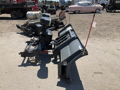 SnowEx Power Plow 8100 Snowplow, 8’ wide to 10’ wide, metal cutting edge, hydraulic angle, no wiring...