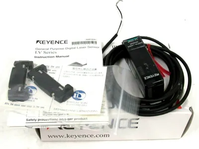 NEW KEYENCE LV-22AP LASER SENSOR LV22AP