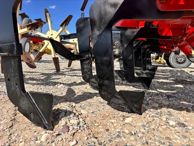 Used _UNKNOWN_ _UNKNOWN_ Cultivators Idaho US | Tri-Steel Manufacturing #1557106