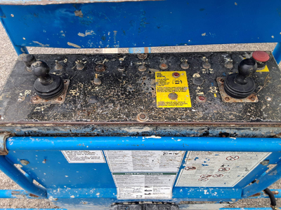 USED 2015 Genie S-40
