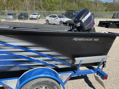 USED 2017 STARCRAFT RENEGADE 168