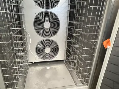2018 VICTORY REFRIGERATION VBCF16-140PU-B Freezers | Envoy Equipment LLC (4)