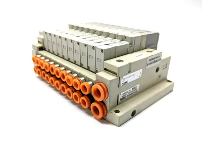 SS5V1-W10CD-10U-N3 SV1100-5FU | SMC SS5V1-W10CD-10U-N3 Manifold w/ 10) SV1100-5FU Solenoids - Used