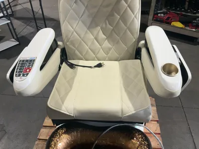 Used GULFSTREAM 9660-5 PEDICURE MASSAGE CHAIR Salon & Spa (Misc) Michigan US | Miedema Asset Management Group #1455036