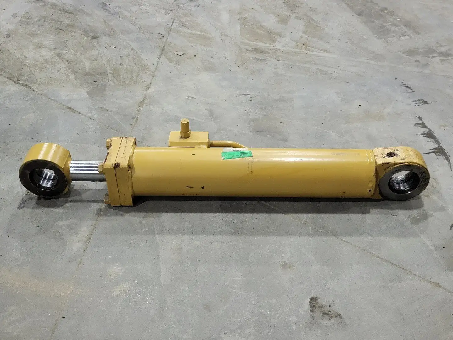 USED CATERPILLAR 180-8500