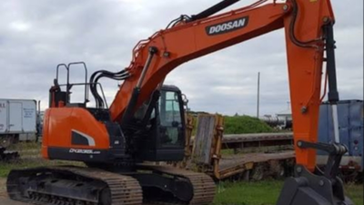 USED 2016 Doosan DX235LCR