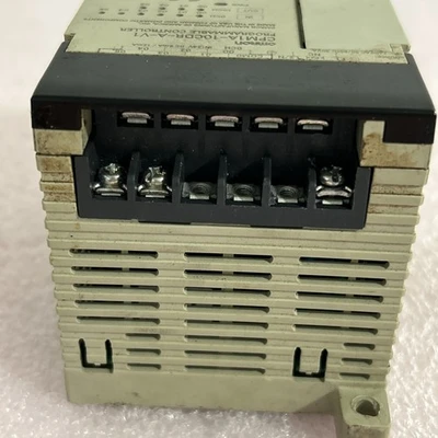 USED Omron CPM1A-10CDR-A-V1