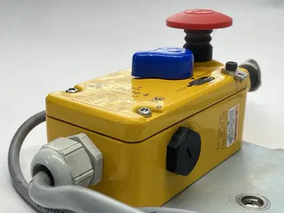 Used Allen-Bradley Ser. E Guardmaster Lifeline 4 Cable Pull Switch Relays & Switches Michigan US | Maverick Industrial Sales #1401634