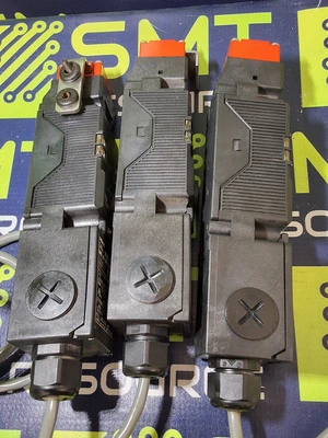OMRON D4GL-4EDG-A4 GUARD LOCK SAFETY DOOR SWITCH 24VDC 3mA