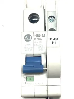 USED ALLEN-BRADLEY MICRO CIRCUIT BREAKER W/ 1489-AMRA3 AUX CONTACT