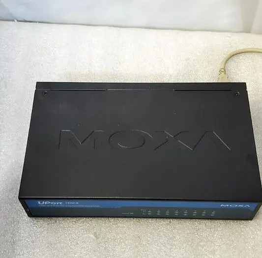 MOXA UPORT 1650-8 CONVERTER