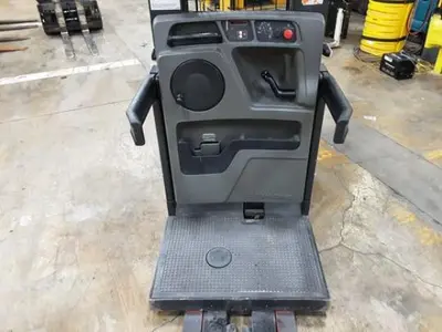 USED 2020 RAYMOND 550-OPC30TT