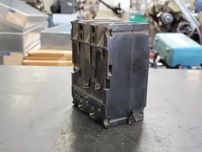 USED SQUARE D FAL36020