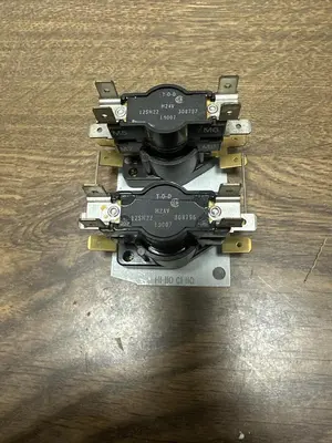 New | in-Stock DAYTON 2E608A HVAC Parts and Equipment | Surplus Asset Holdings #1203807